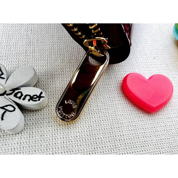 Louis Vuitton Metallic Vernis Degrade Zippy Wallet - Picture 5 of 6